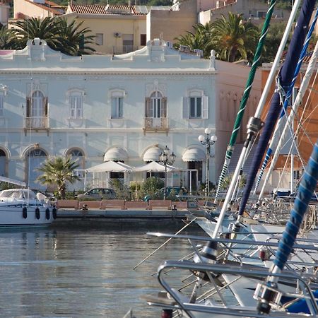 Hotel Hieracon Carloforte  Eksteriør billede