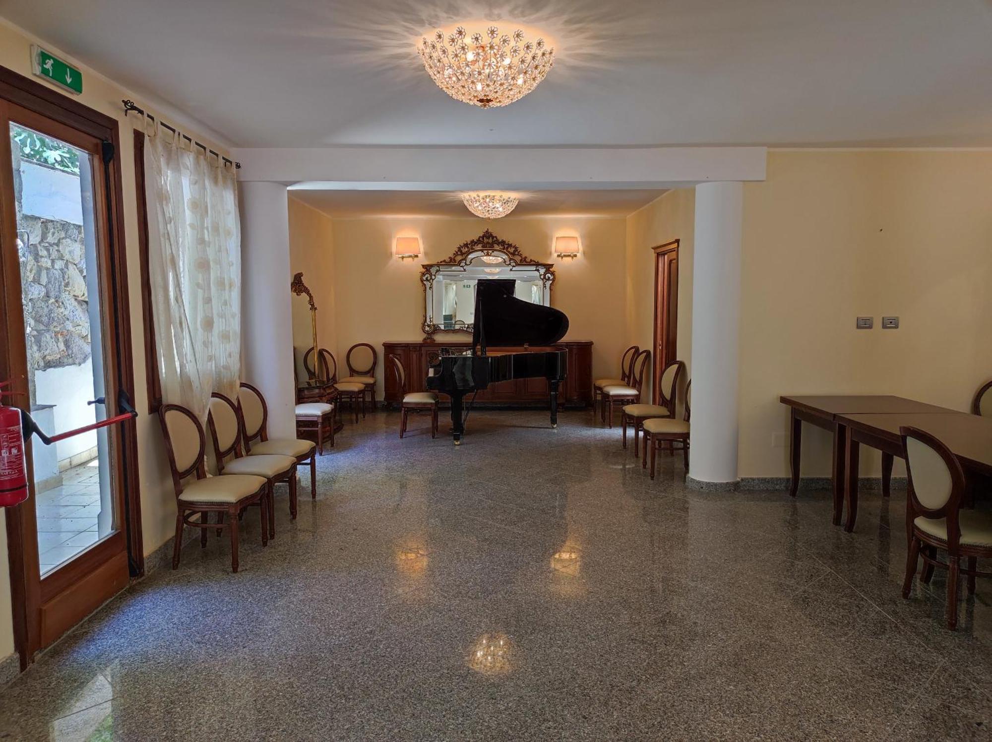 Hotel Hieracon Carloforte  Eksteriør billede